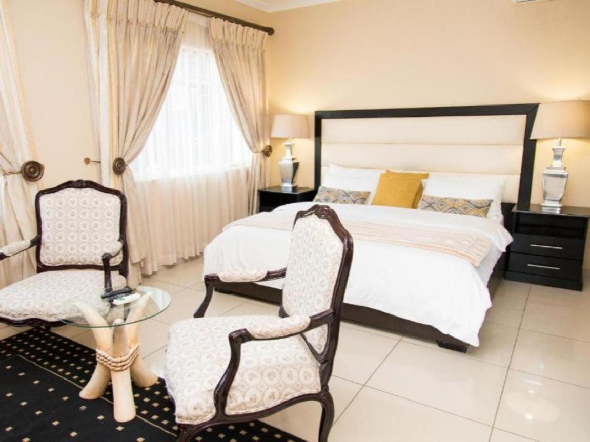 Sollunaa Guesthouse サントン 部屋 写真